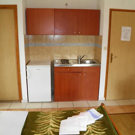Miljenka Penzion Baška