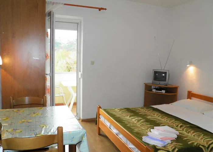 Miljenka 3* Baška